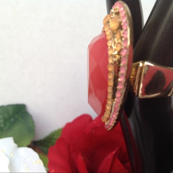 Teardrop Multi-Color Boho Style Statement Ring - Picture 4 of 11